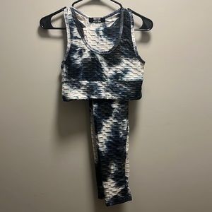 Jolie & Joy ( leggings and sports bra set )